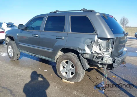 2008 Jeep Grand Cherokee Laredo z USA, uszkodzony, nr VIN 1J8GR48K78C171204